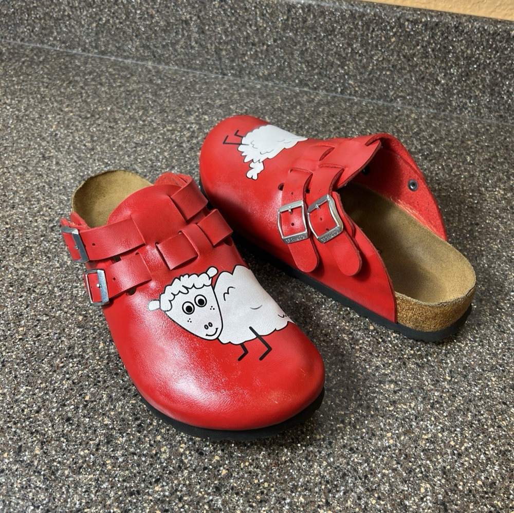 BIRKENSTOCK Birki's Woodby Kay Sheep Mule Clogs Red Womens Sz EU 40 US 9 Men's 7